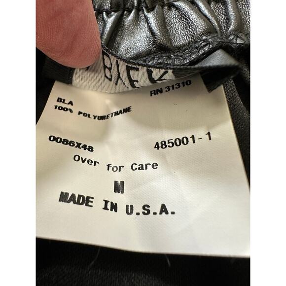 A. Byer Y2K Black Faux Leather Mini Skirt Flare Medium Festival Witchygoth Rave - Picture 7 of 8